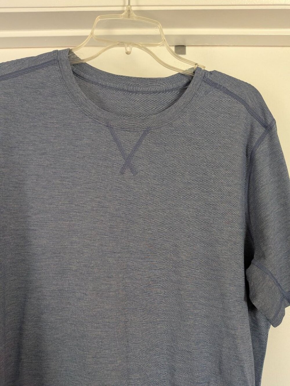 Men's Lululemon Tee XL blue